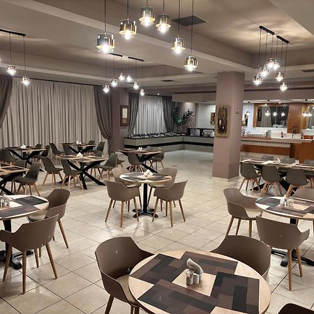 Achillio Hotel Komotini Exterior foto